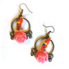 boucles oreilles createur animal totem boheme perroquet fleur rose