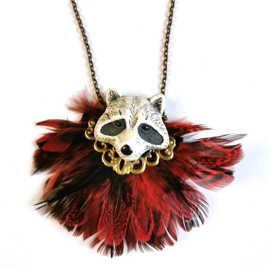 Collier animal totem raton laveur 