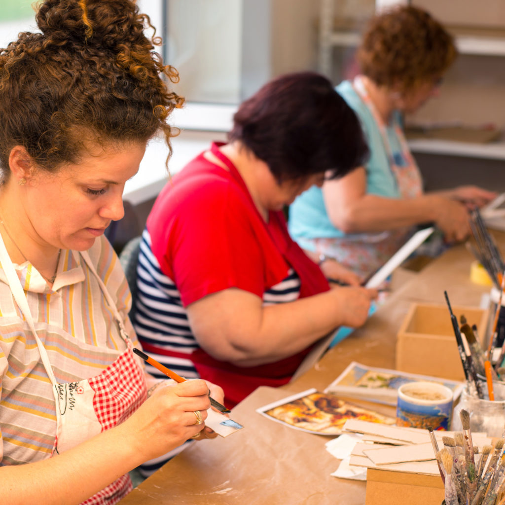 formation professionnelle loisirs creatifs bricolage arts plastiques paris nimes montpellier avignon marseille
